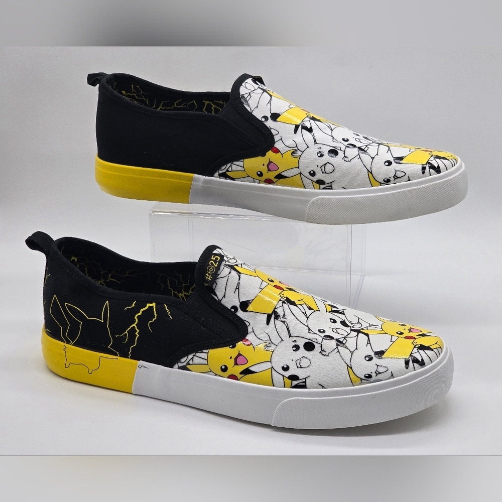 POKÉMON Mens Shoes Size 12 Ground Up #025 Canvas PIKACHU DESIGN